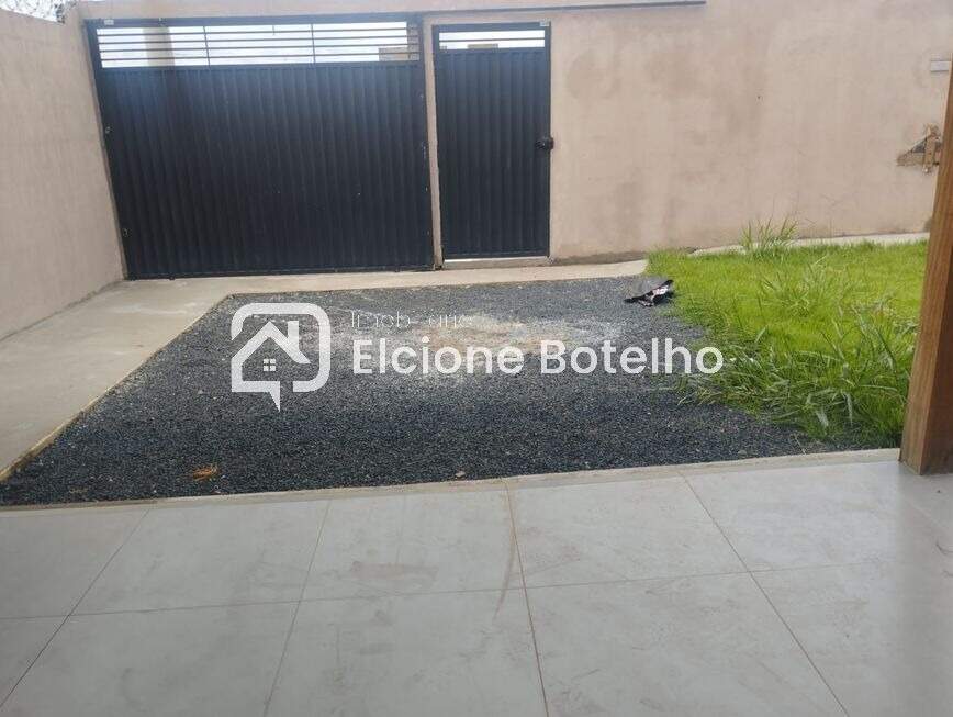 Casa à venda no LOTEAMENTO MONTE HEBRON: 