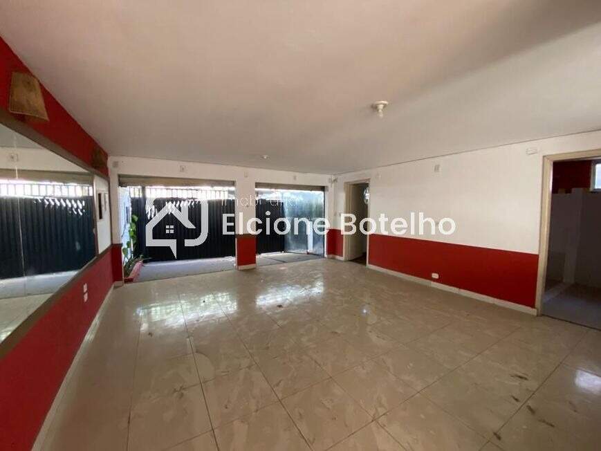 Casa Comercial à venda no Centro: 