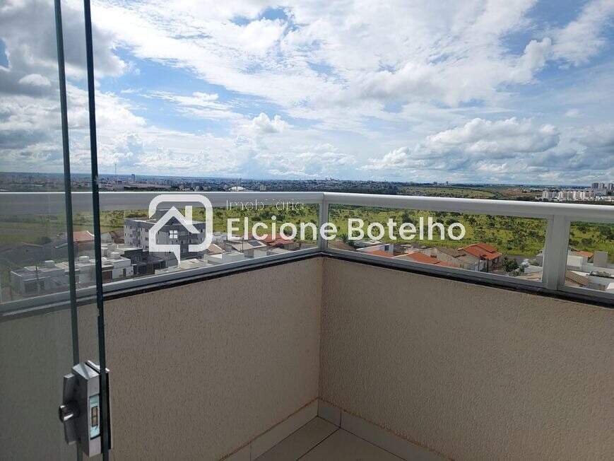 Apartamento à venda no NOVO MUNDO: 