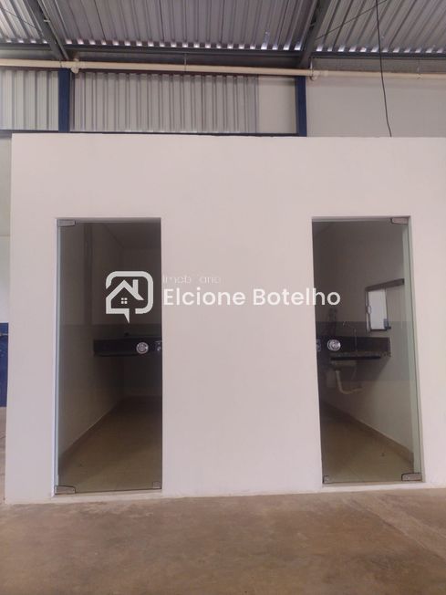 Galpão para aluguel no SEGISMUNDO PEREIRA: 