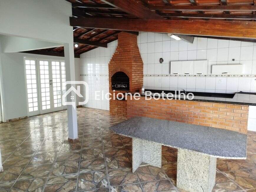 Casa à venda no SANTA MONICA: 