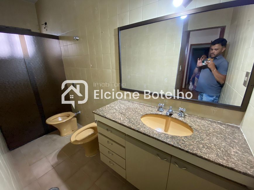 Casa para aluguel no Centro: 