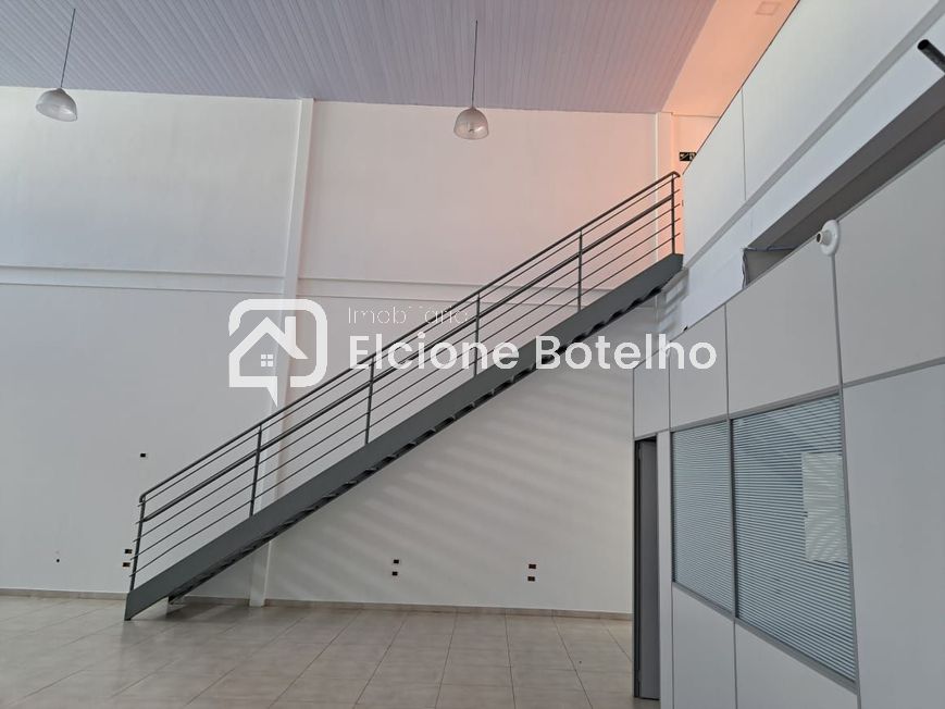 Galpão para aluguel no UMUARAMA: 