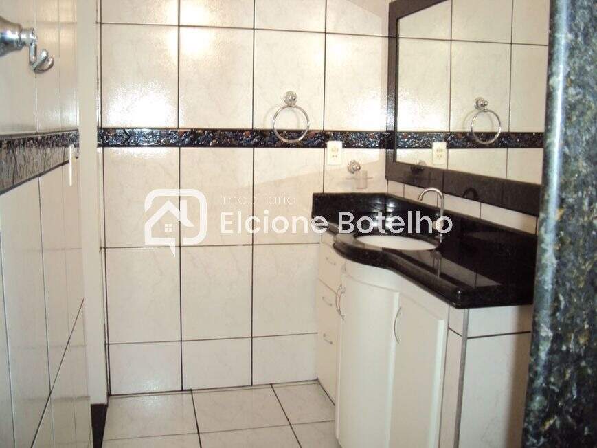 Casa à venda no SANTA ROSA: 