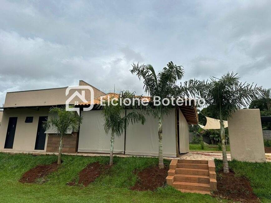 Chácara à venda no LUIZOTE DE FREITAS: 