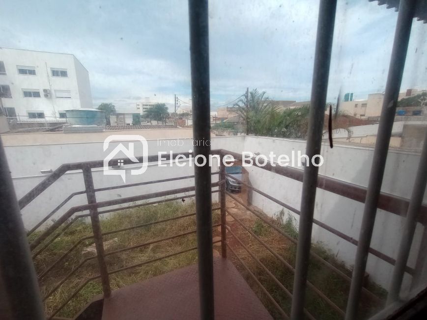 predio comercial para aluguel no NOSSA SENHORA APARECIDA: 