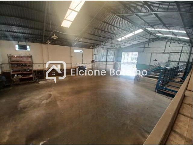 Galpão para aluguel no MARTA HELENA: 