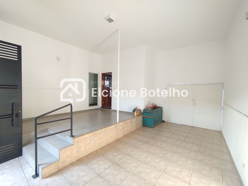 Casa para aluguel no FUNDINHO: 