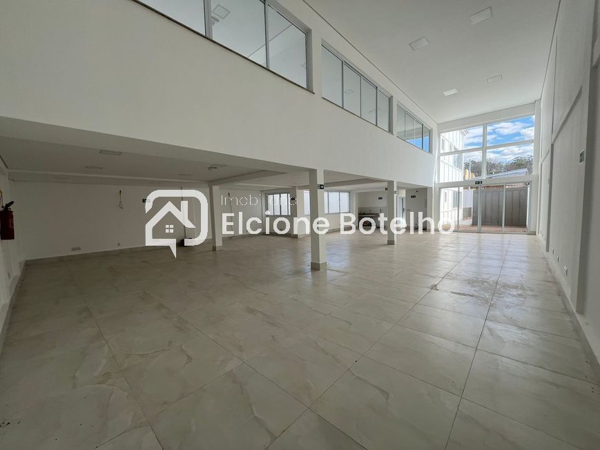 predio comercial para aluguel no JARAGUA: 