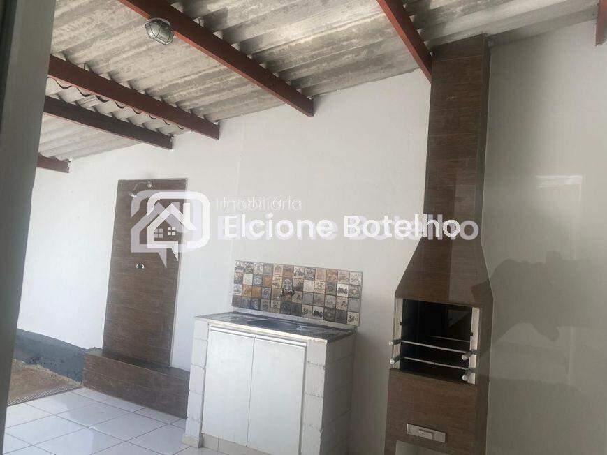 Casa à venda no OSVALDO REZENDE: 