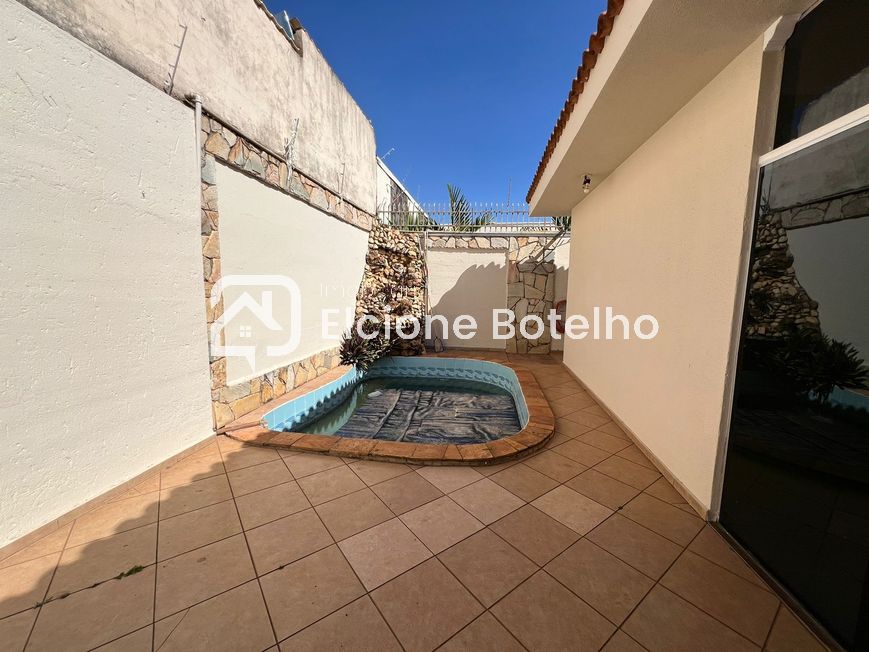 Casa para aluguel no SANTA MONICA: 