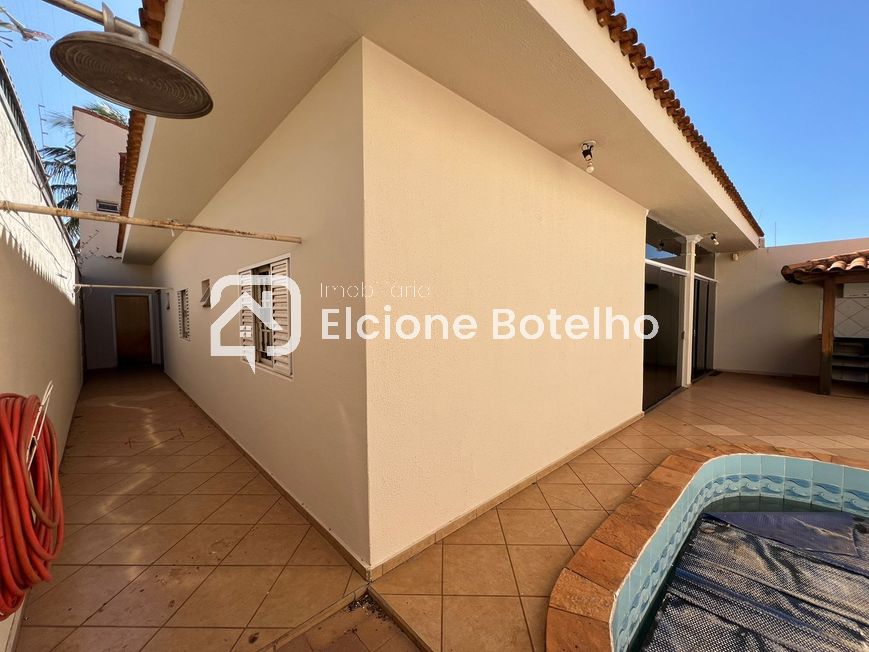 Casa para aluguel no SANTA MONICA: 