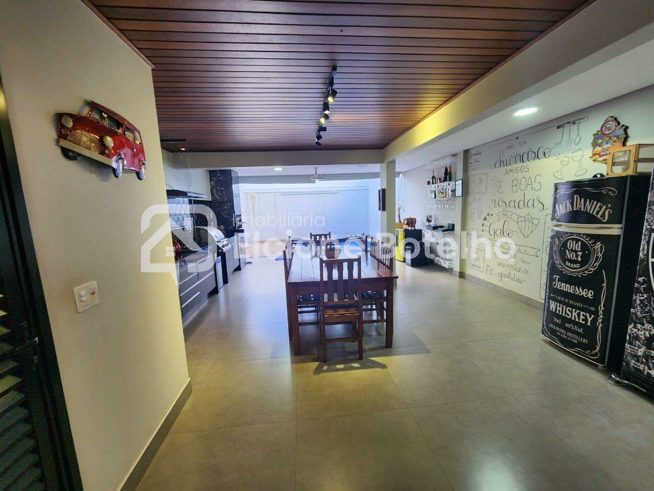 Casa de Condomínio à venda no LARANJEIRAS: 