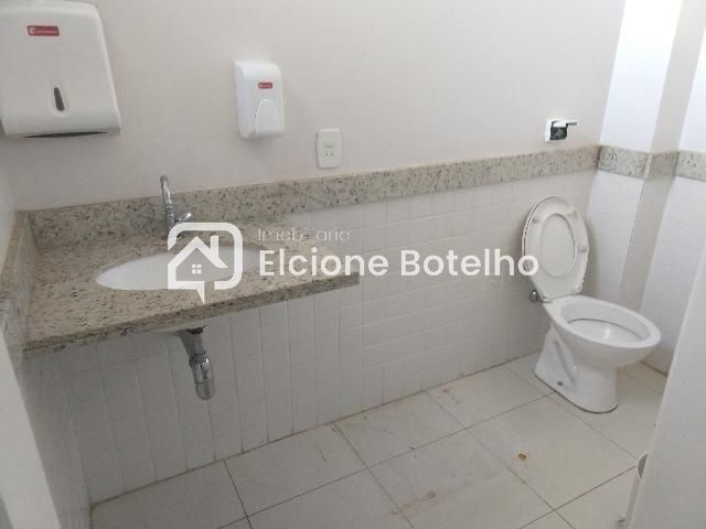 Sala para aluguel no Centro: 