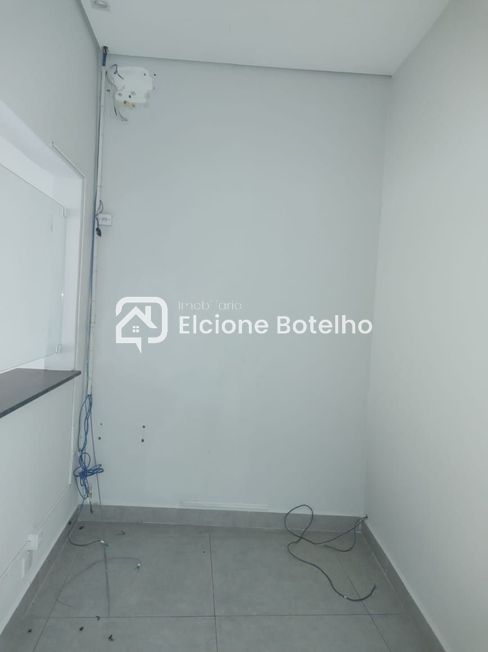 CASA COMERCIAL para aluguel no Centro: 