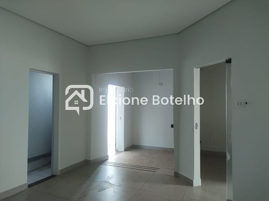 CASA COMERCIAL para aluguel no Centro: 