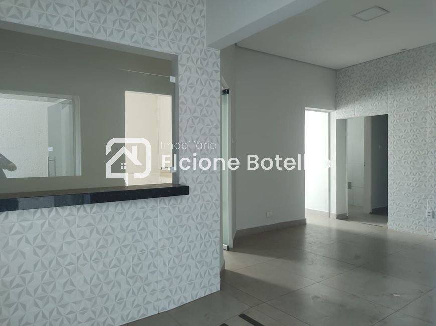 CASA COMERCIAL para aluguel no Centro: 