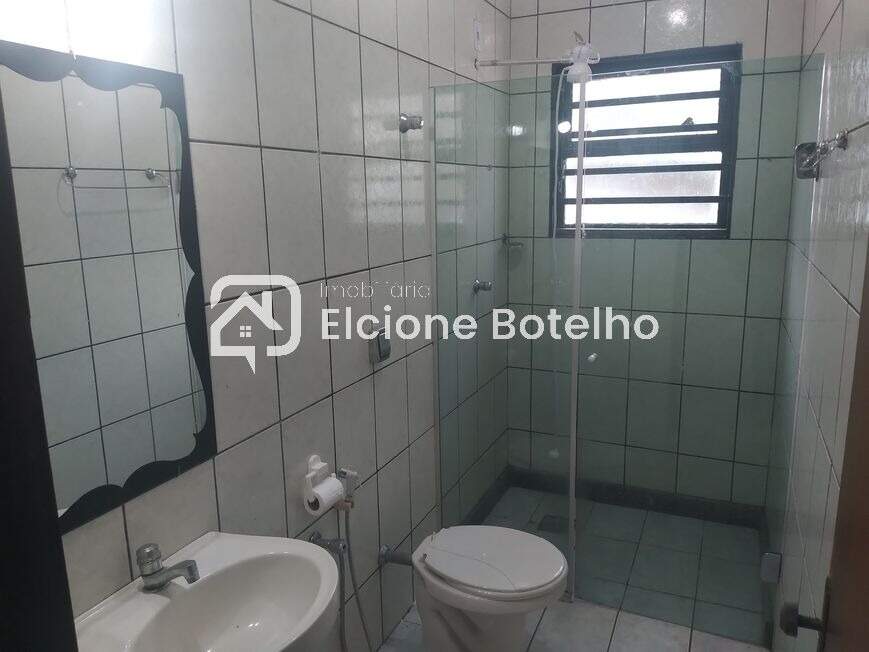 Casa à venda no SARAIVA: 