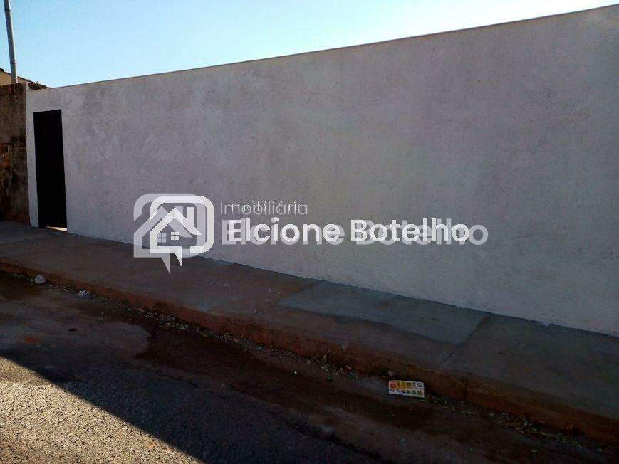 Terreno à venda no CUSTODIO PEREIRA: 