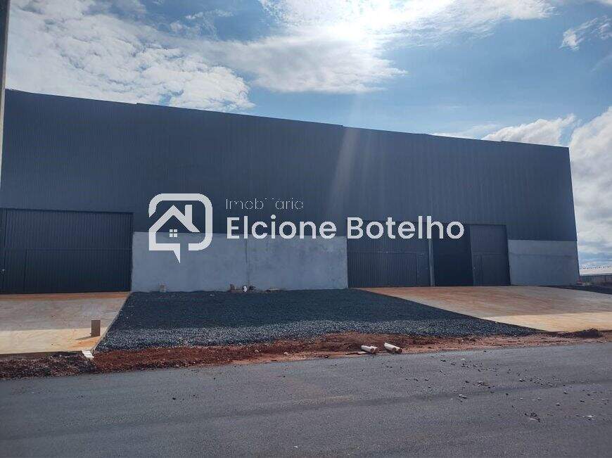 Galpão para aluguel no INDUSTRIAL LESTE: 