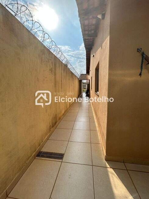 Casa à venda no JARDIM SUCUPIRA: 