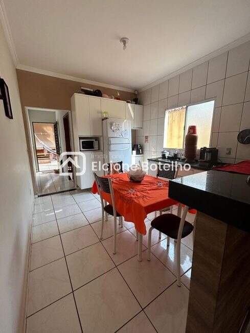 Casa à venda no JARDIM SUCUPIRA: 