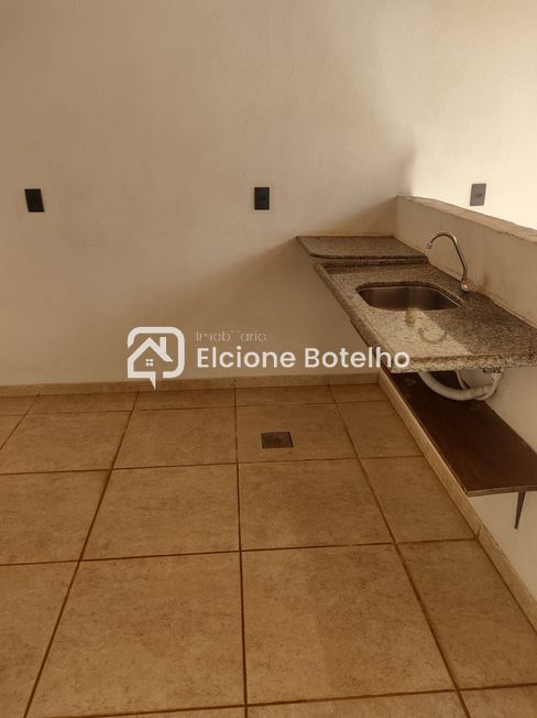 CASA COMERCIAL para aluguel no JARDIM KARAIBA: 