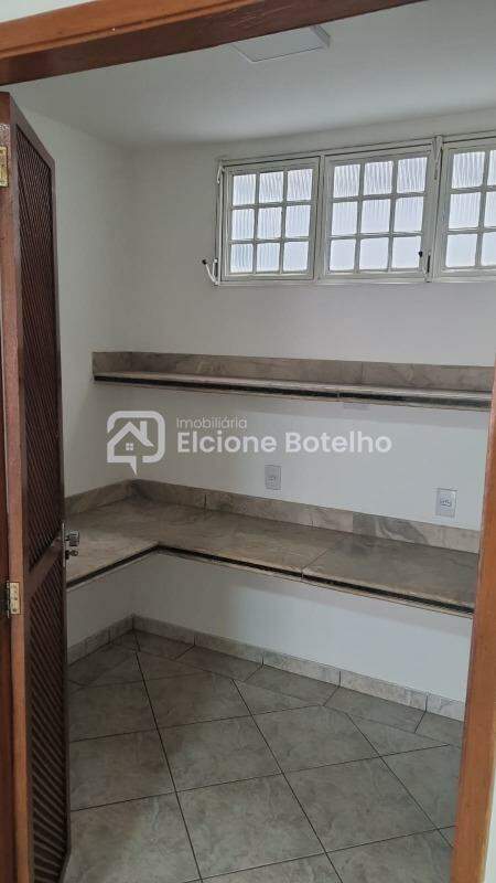 Casa para aluguel no SARAIVA: 