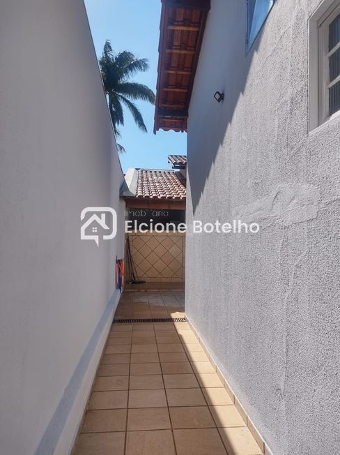 Casa para aluguel no SARAIVA: 