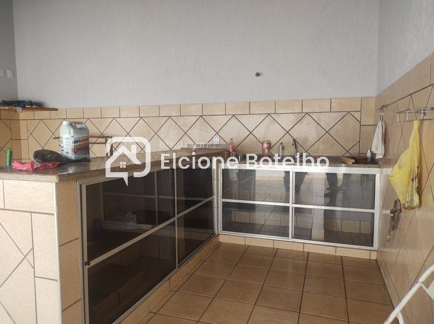 Casa para aluguel no SARAIVA: 