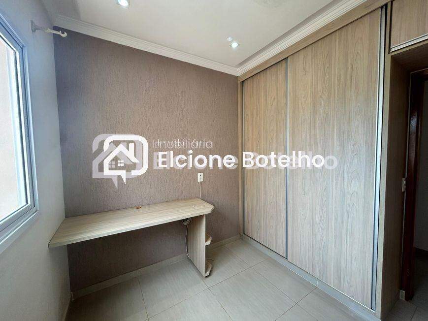 Cobertura à venda no NOVO MUNDO: 