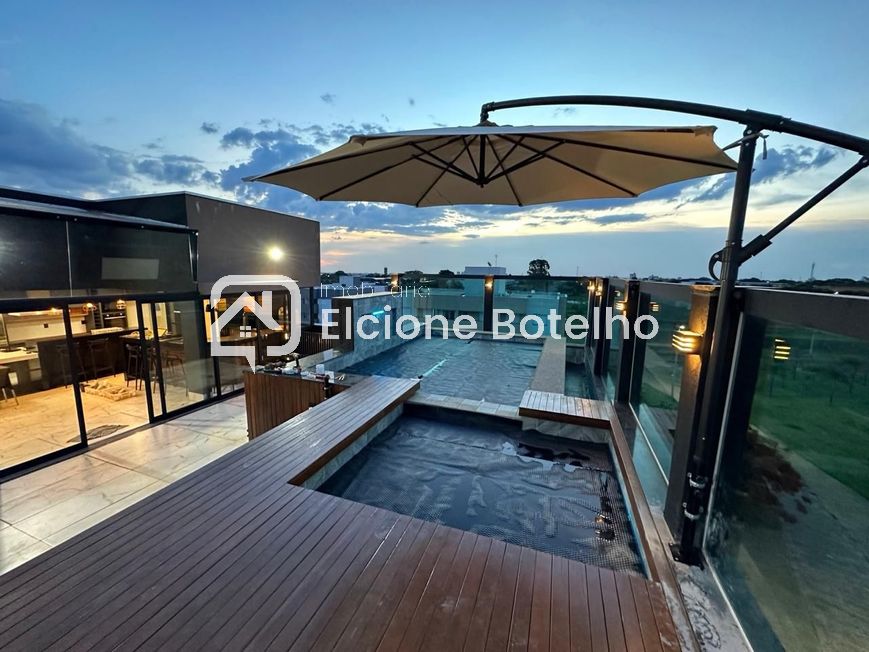 Cobertura para aluguel no NOVO MUNDO: 