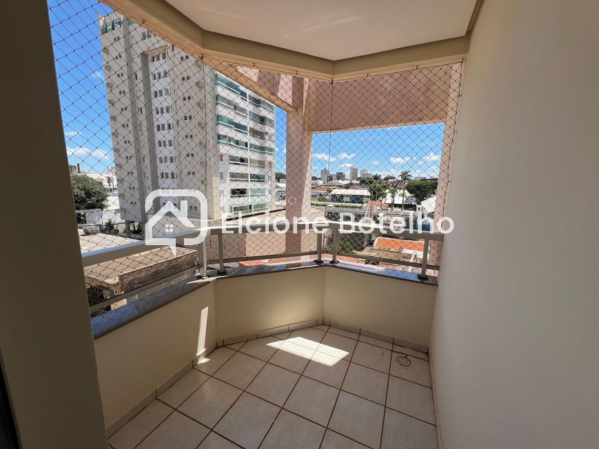 Apartamento para aluguel no MARTINS: 