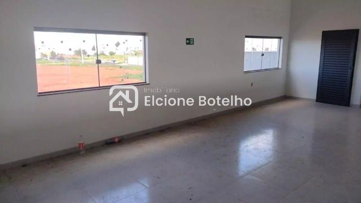 Galpão para aluguel no NOVO MUNDO: 