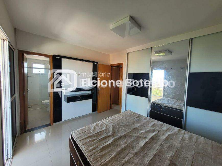 Apartamento à venda no SANTA MONICA: 