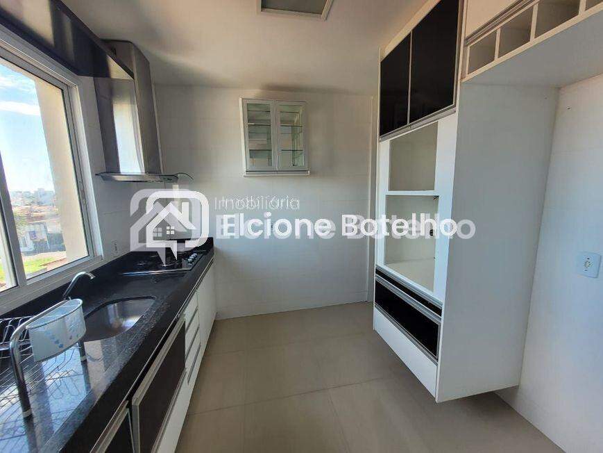 Apartamento à venda no SANTA MONICA: 