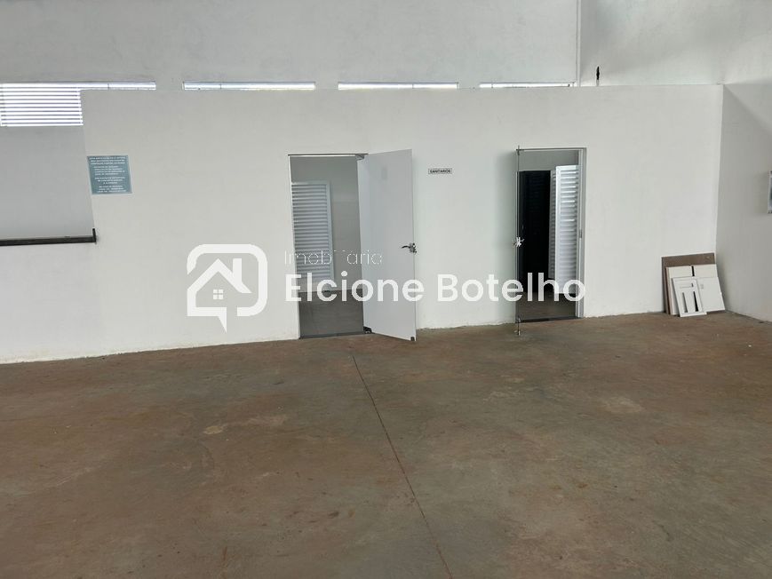 BARRACÃO para aluguel no NOVO MUNDO: 