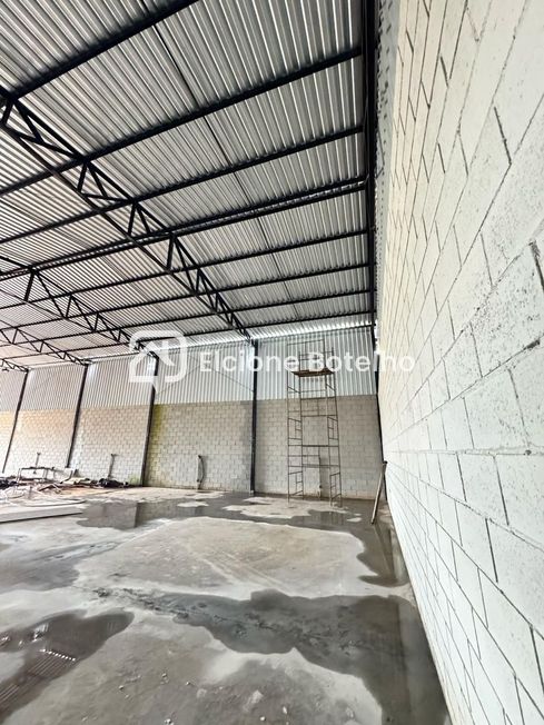 Galpão para aluguel no NOVO MUNDO: 