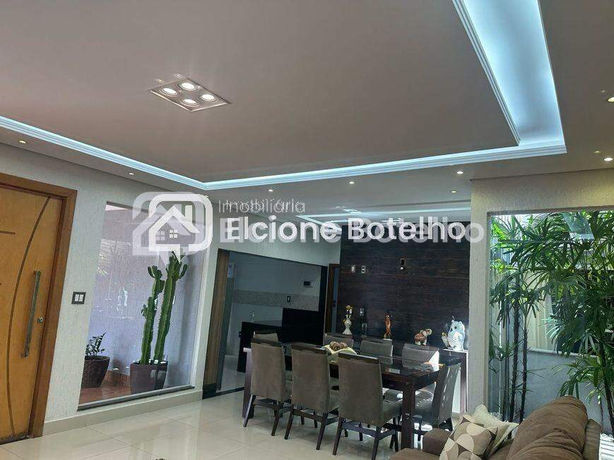 Casa para aluguel no JARDIM INCONFIDENCIA: 