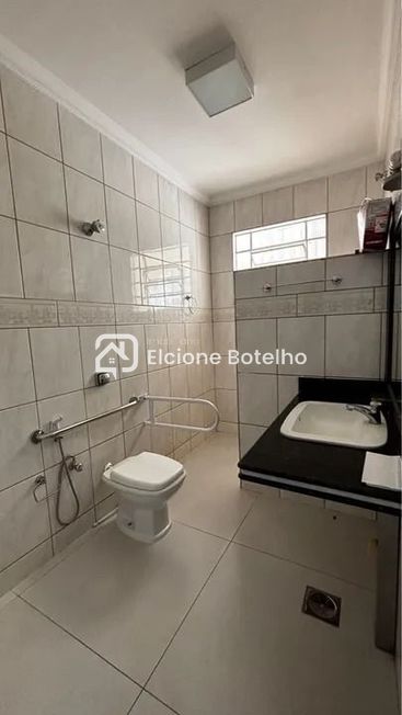 CASA COMERCIAL para aluguel no OSVALDO REZENDE: 