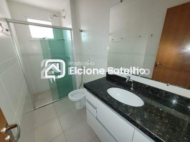 Apartamento à venda no SARAIVA: 