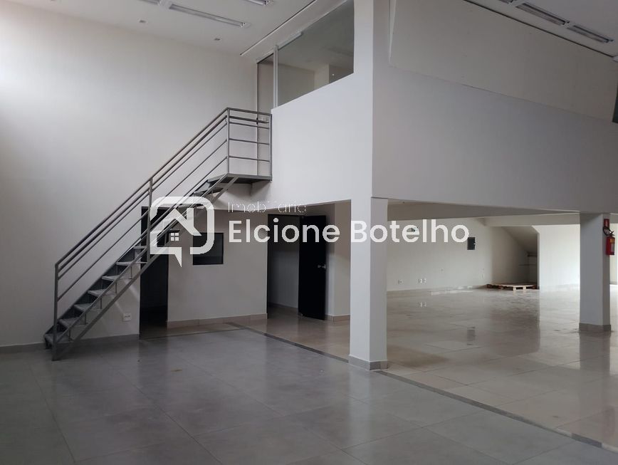 Galpão para aluguel no Centro: 