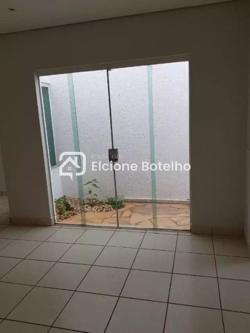 Casa para aluguel no JARDIM KARAIBA: 