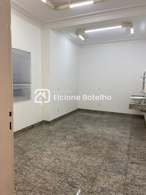 Sala para aluguel no Centro: 