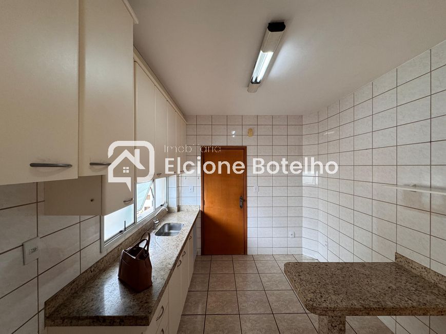 Apartamento para aluguel no SARAIVA: 