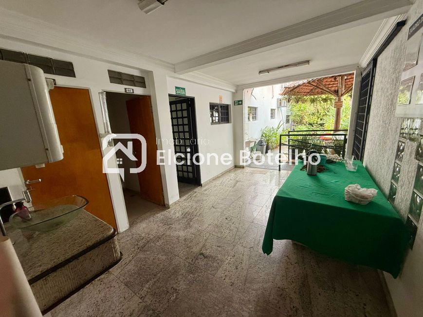 predio comercial para aluguel no UMUARAMA: 