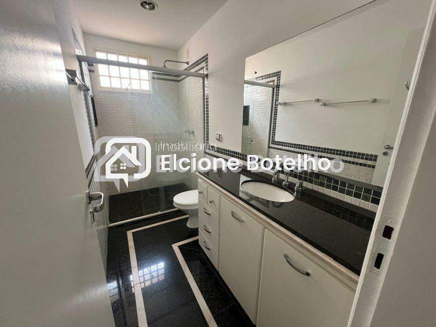 Casa à venda no JARDIM KARAIBA: 