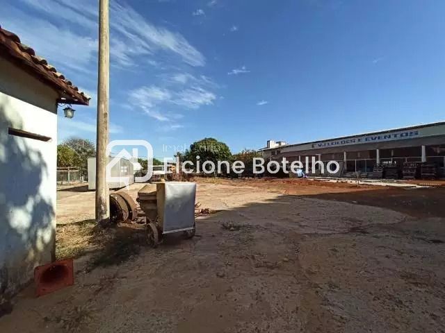 BARRACÃO para aluguel no SEGISMUNDO PEREIRA: 