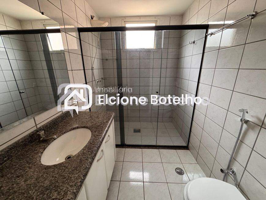 Apartamento à venda no SARAIVA: 