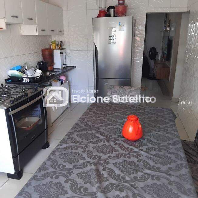 Casa à venda no GRANADA: 